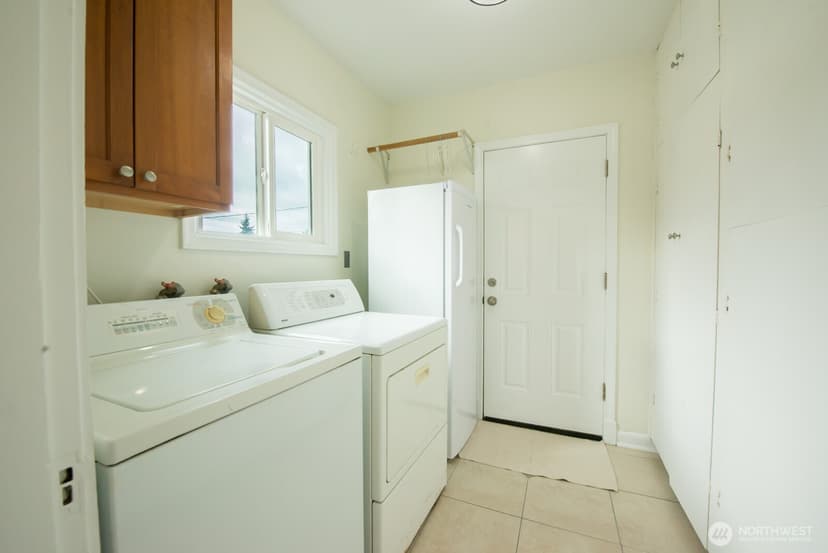 Property photo for 7028 Fawcett Avenue, Tacoma photo 11