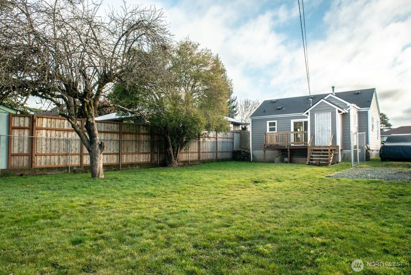 Property photo for 7028 Fawcett Avenue, Tacoma photo 15