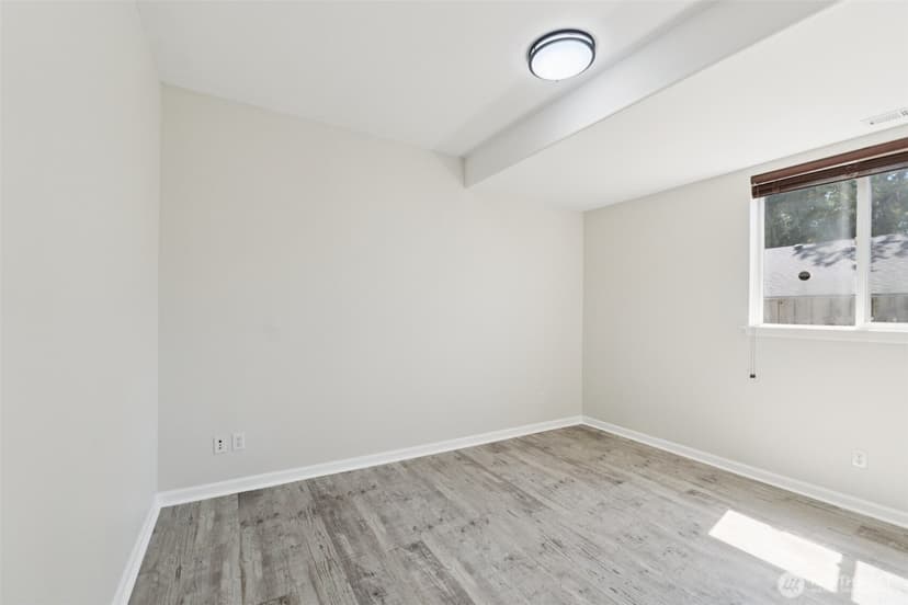 Property photo for 1500 Index Avenue NE, Renton photo 11