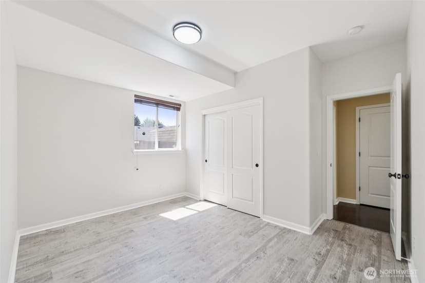 Property photo for 1500 Index Avenue NE, Renton photo 12