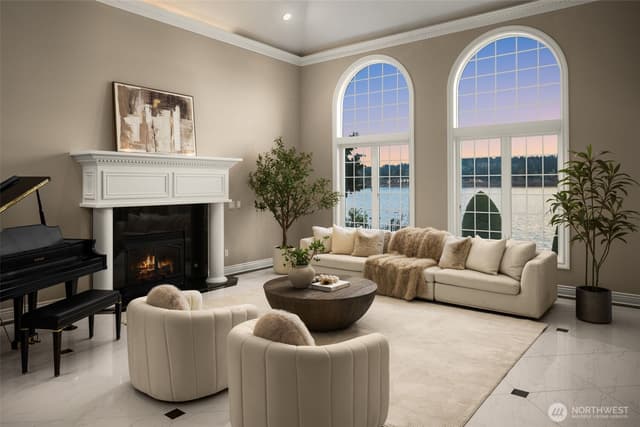 Property photo for 17765 Beach Drive NE, Lake Forest Park