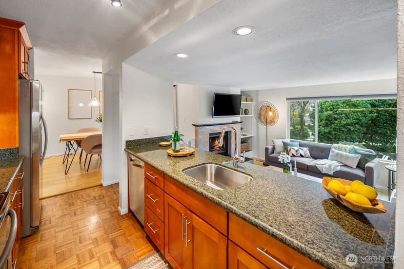 Property photo for 3609 14th Avenue W #207, Seattle photo 10