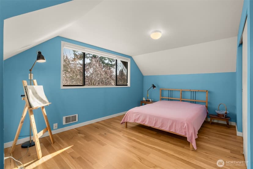 Property photo for 4478 142nd Avenue SE, Bellevue photo 26