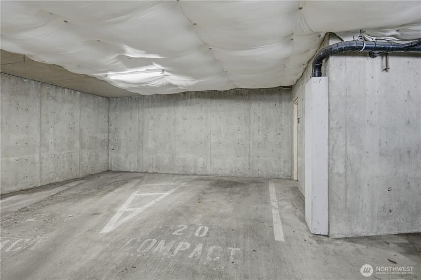 Property photo for 559 McGraw Street #201, Seattle photo 19