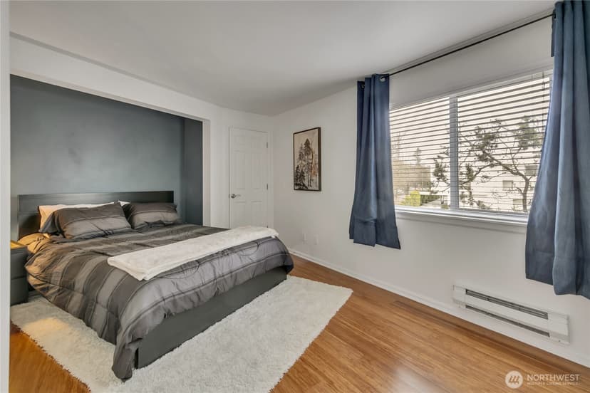 Property photo for 559 McGraw Street #201, Seattle photo 15