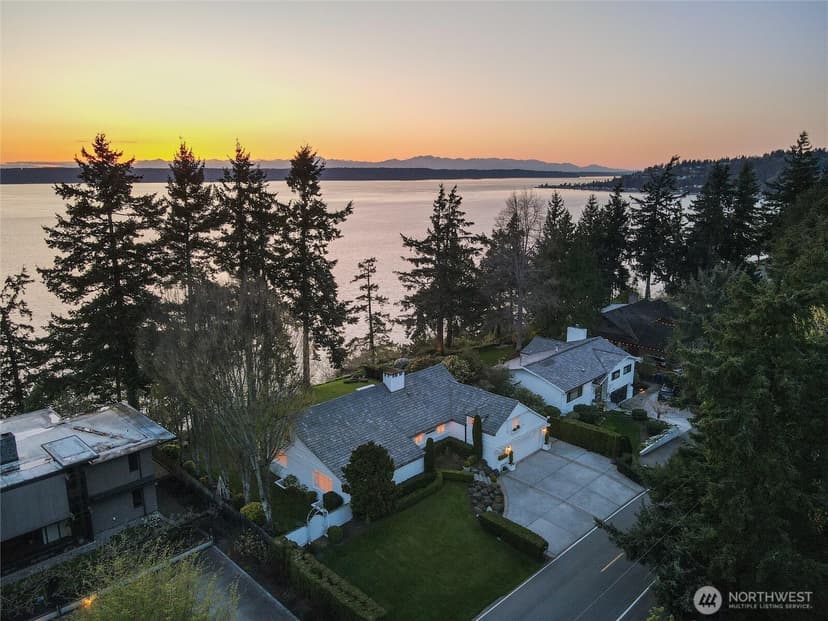 Property photo for 19263 Edgecliff Drive SW, Normandy Park