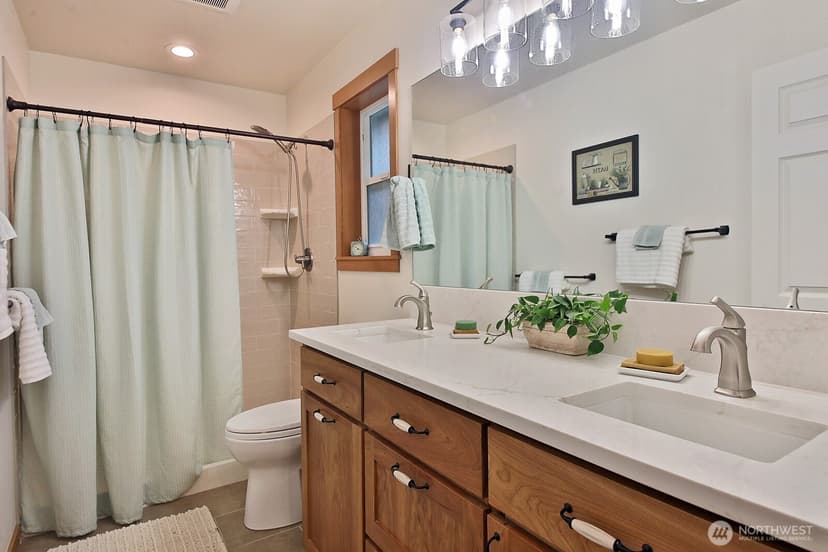 Property photo for 2903 Hi Crest Road, Langley photo 16