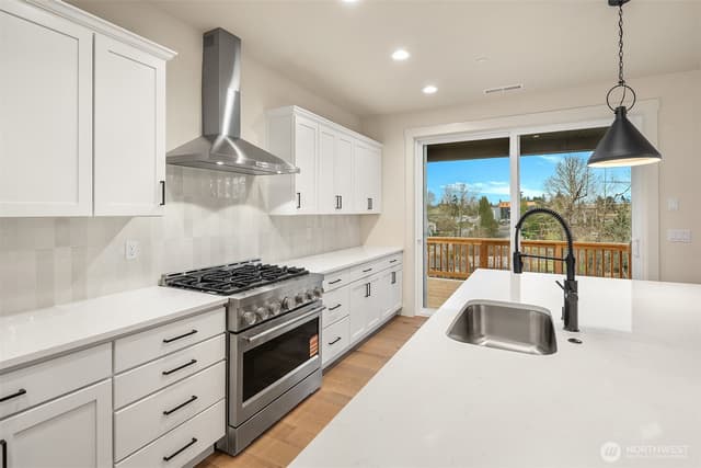 Property photo for 8409 NE 156th (Lot 5) Place, Kenmore photo 3