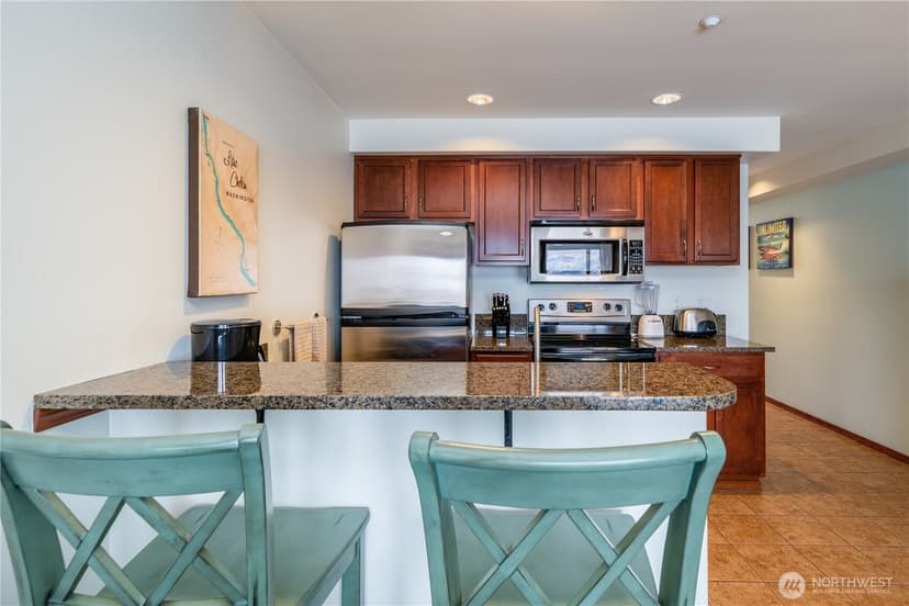 Property photo for 322 W Woodin Avenue #512, Chelan photo 11