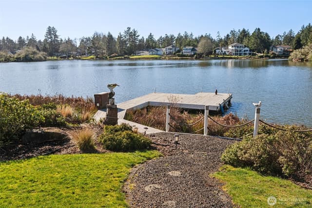 Property photo for 385 Eagle Nest Court SE, Ocean Shores photo 2
