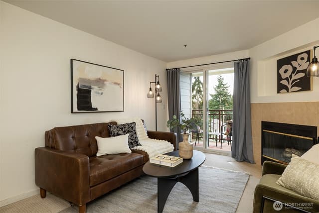 Property photo for 8745 Greenwood Avenue N #314, Seattle photo 4