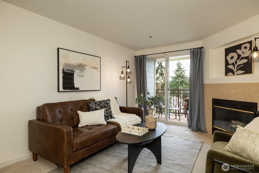Property photo for 8745 Greenwood Avenue N #314, Seattle photo 4