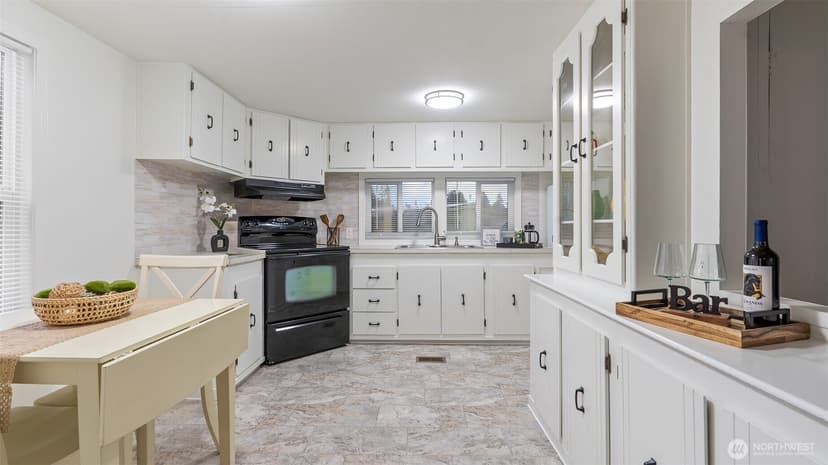 Property photo for 11622 Silver Lake Rd #20B, Everett photo 6
