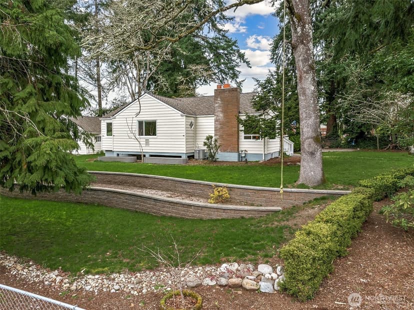 Property photo for 9036 Dalwood Road SW, Lakewood photo 34
