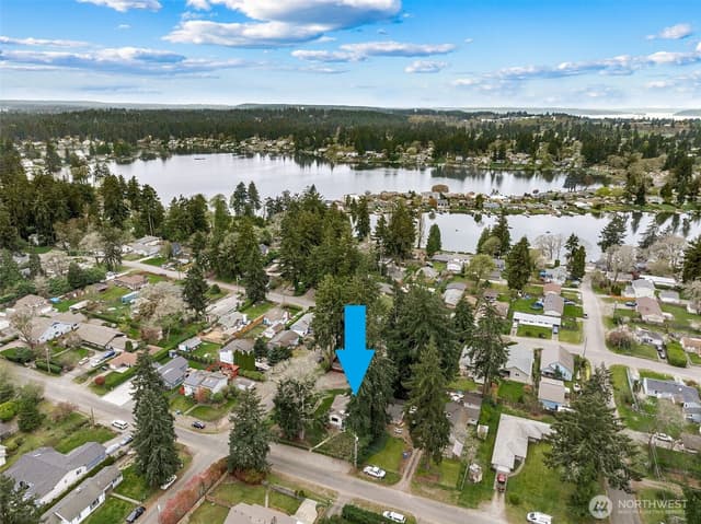 Property photo for 9036 Dalwood Road SW, Lakewood photo 5