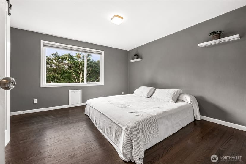 Property photo for 9036 Dalwood Road SW, Lakewood photo 17