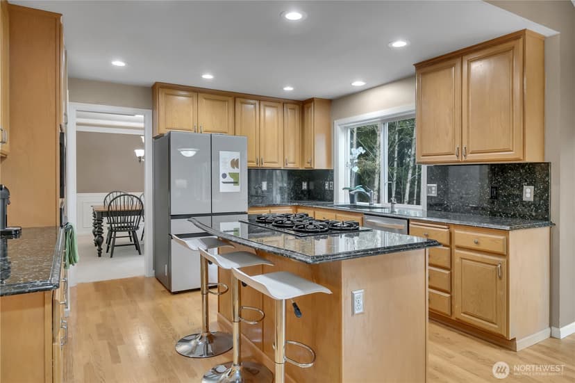 Property photo for 16038 SE 127Th Place, Renton photo 12