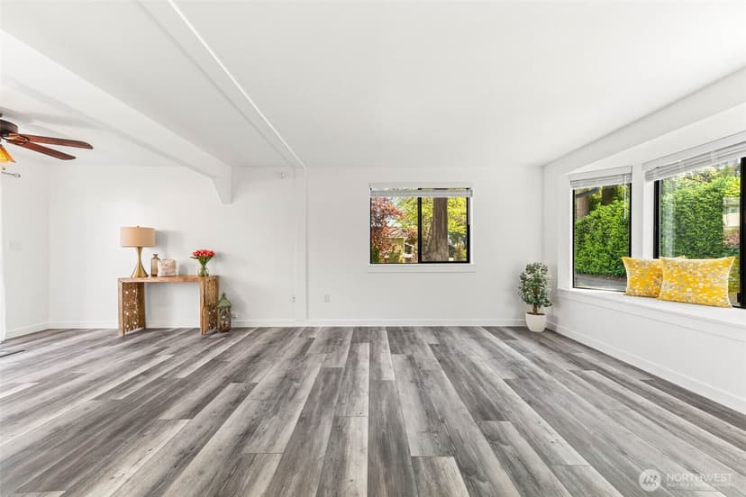 Property photo for 5 W Shore Avenue SW, Lakewood photo 7