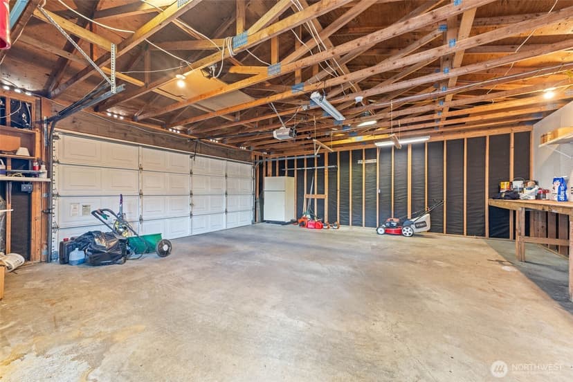 Property photo for 5 W Shore Avenue SW, Lakewood photo 29