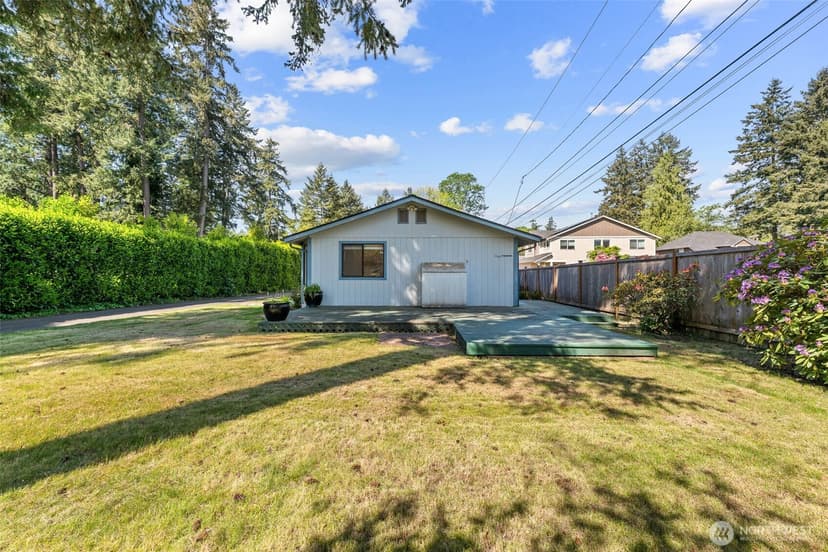Property photo for 5 W Shore Avenue SW, Lakewood photo 27
