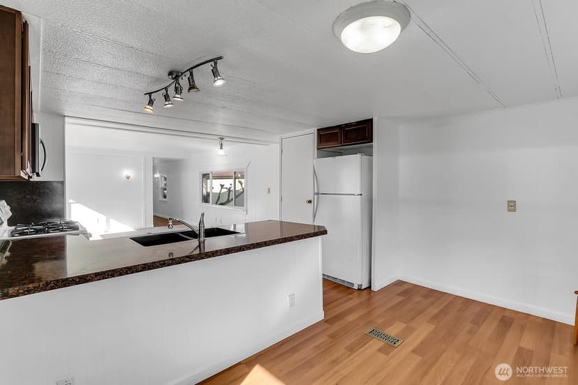 Property photo for 25739 135th Avenue SE #3, Kent photo 10