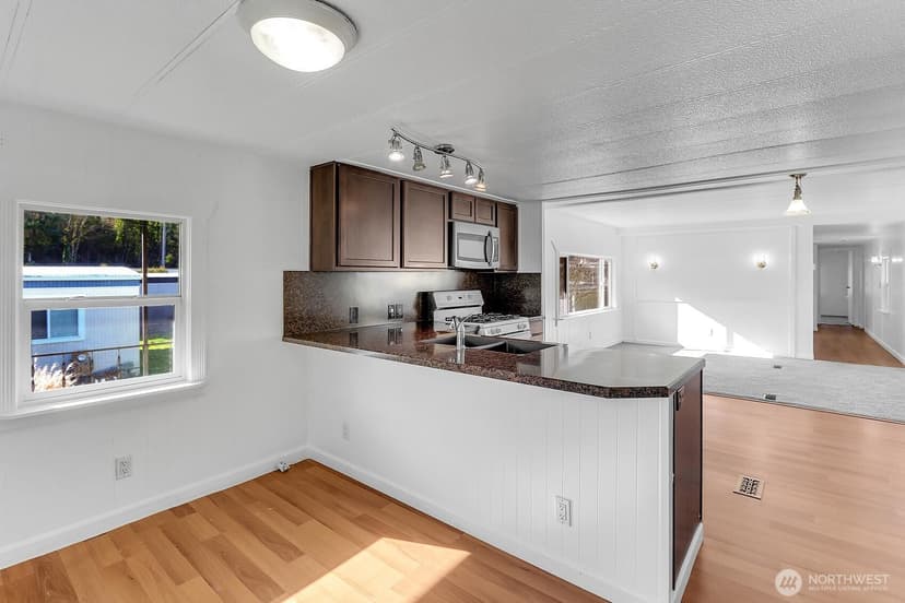 Property photo for 25739 135th Avenue SE #3, Kent photo 11