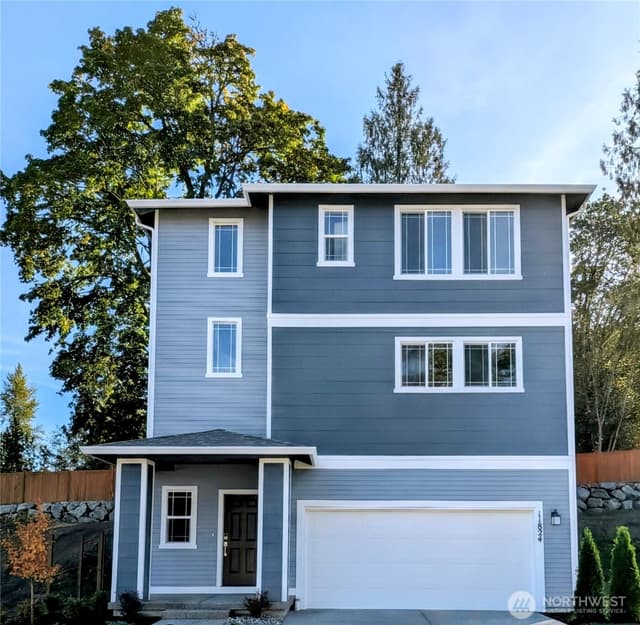 Property photo for 11824 17th Street SE #2-27, Lake Stevens photo 2