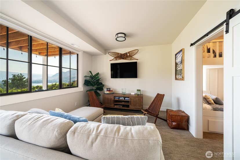 Property photo for 211 Bluebell Court, Chelan photo 27