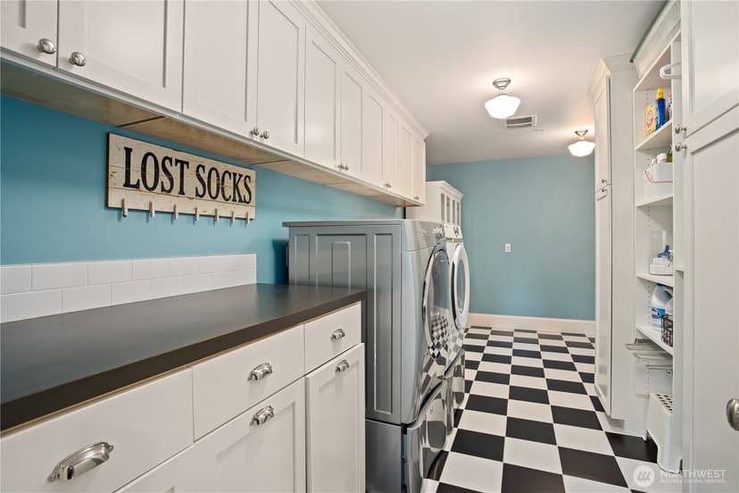 Property photo for 8612 SE 36th Street, Mercer Island photo 24