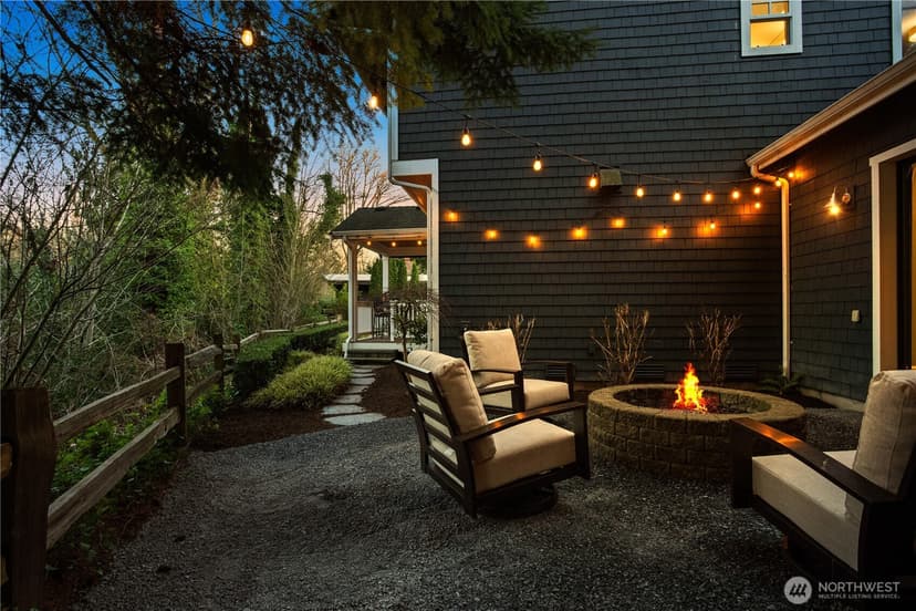Property photo for 8612 SE 36th Street, Mercer Island photo 32