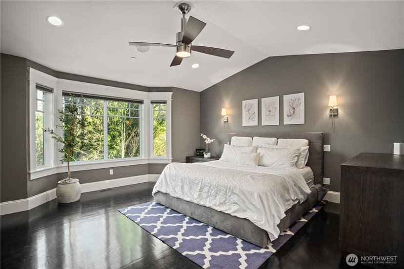 Property photo for 8612 SE 36th Street, Mercer Island photo 14