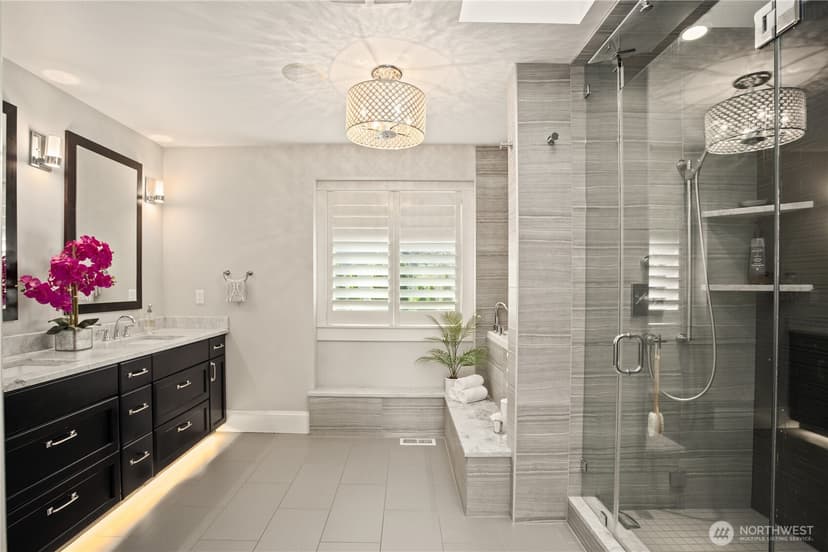 Property photo for 8612 SE 36th Street, Mercer Island photo 18