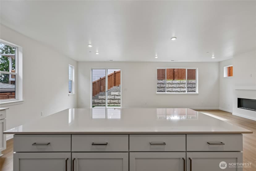 Property photo for 10308 6th Place SE #SW 14, Lake Stevens photo 7