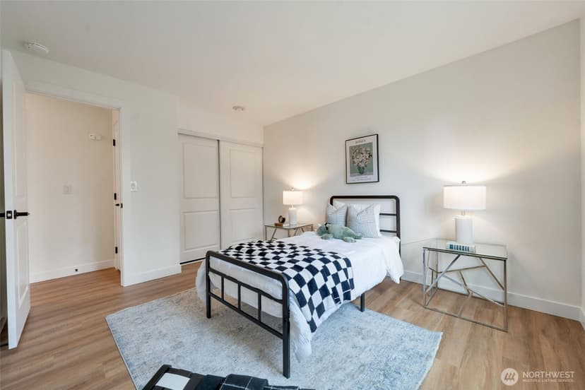 Property photo for 953 Field Avenue NE, Renton photo 19