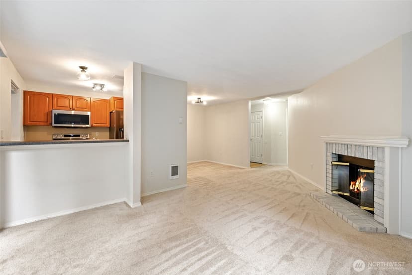 Property photo for 15433 Country Club Drive #E202, Mill Creek photo 6