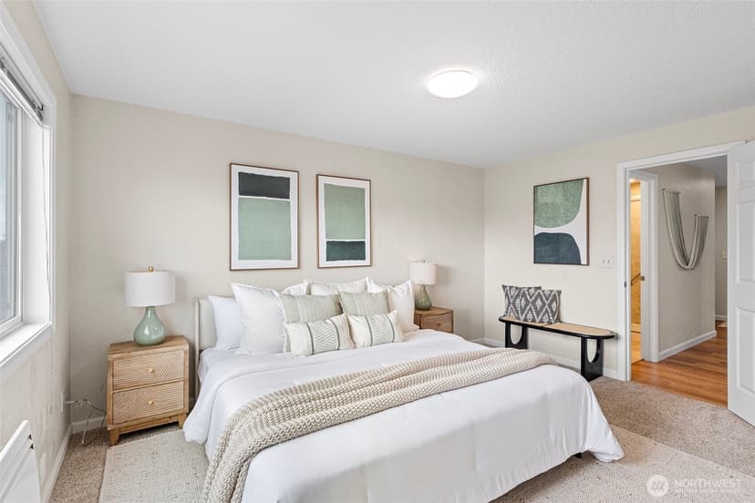 Property photo for 2625 13th Avenue W #302, Seattle photo 16