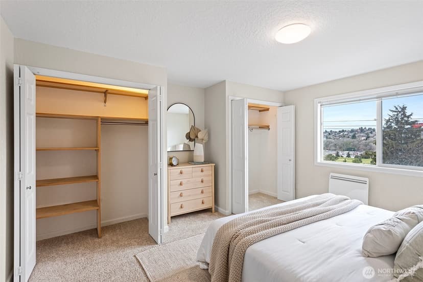 Property photo for 2625 13th Avenue W #302, Seattle photo 17