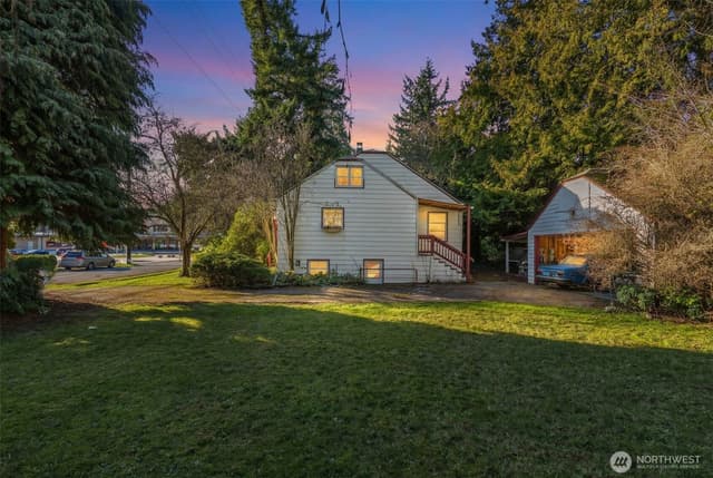 Property photo for 104 NE 120th Street, Seattle photo 3