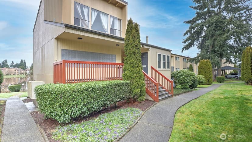Property photo for 31003 14th Avenue S #D 13, Federal Way photo 26