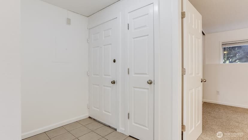 Property photo for 31003 14th Avenue S #D 13, Federal Way photo 5