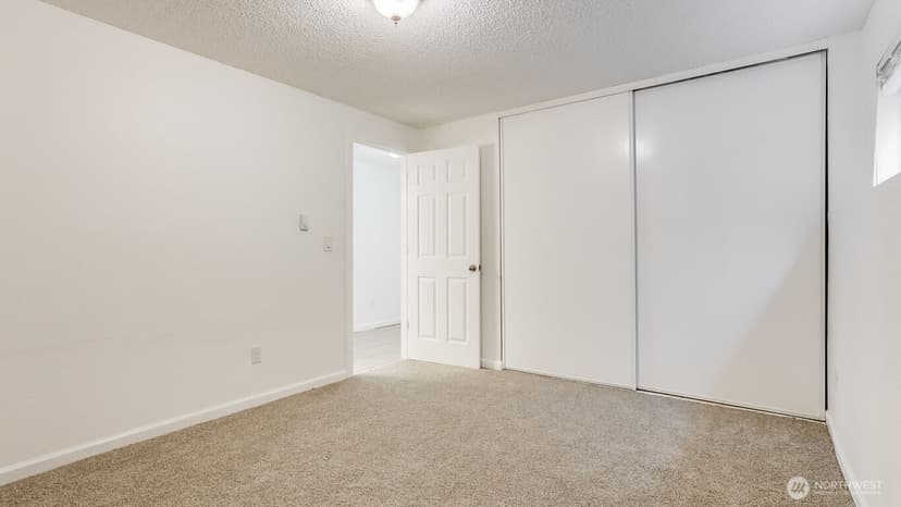 Property photo for 31003 14th Avenue S #D 13, Federal Way photo 14