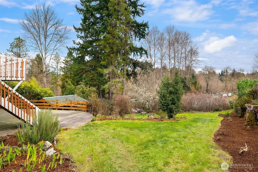 Property photo for 1428 153rd Place SE, Bellevue photo 29