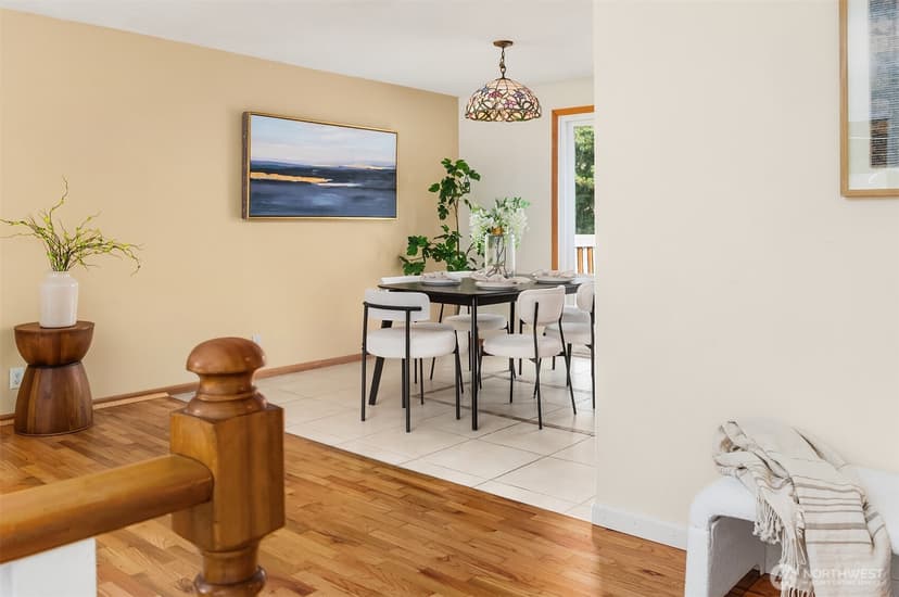 Property photo for 1428 153rd Place SE, Bellevue photo 6