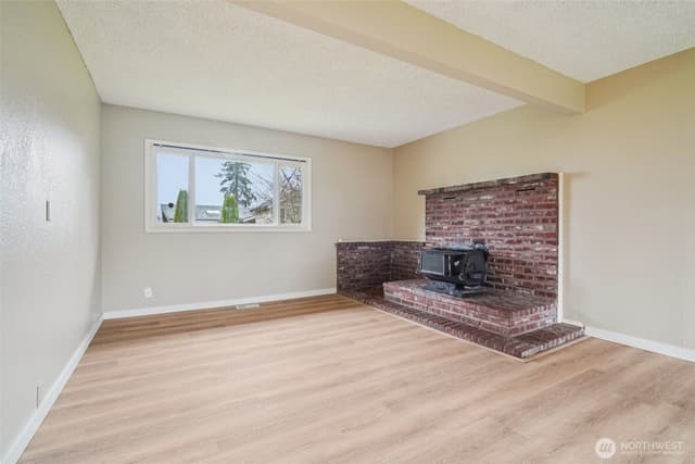 Property photo for 22404 58th Avenue W, Mountlake Terrace photo 5