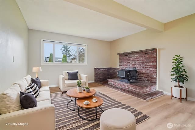 Property photo for 22404 58th Avenue W, Mountlake Terrace photo 4