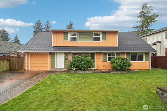 Property photo for 22404 58th Avenue W, Mountlake Terrace