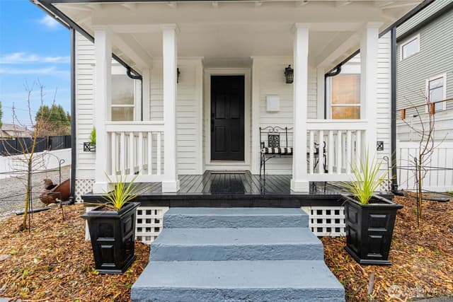 Property photo for 4605 N Cheyenne Street, Tacoma photo 2
