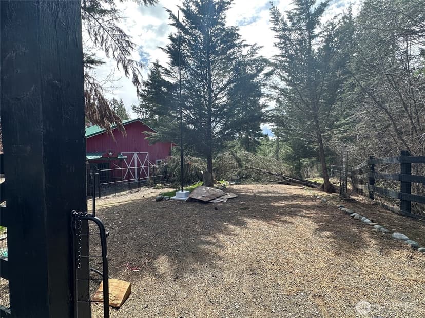 Property photo for 170 Morel Road, Ronald photo 6
