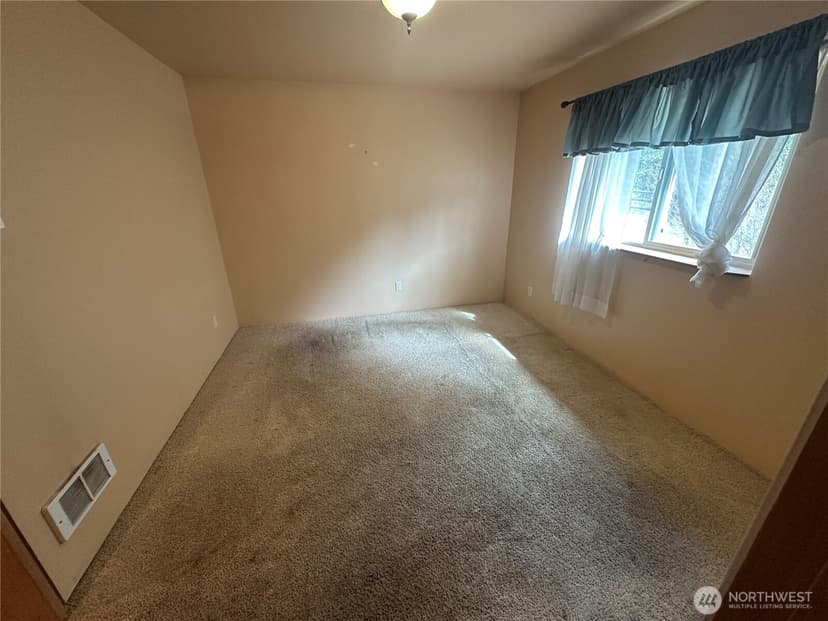 Property photo for 170 Morel Road, Ronald photo 12