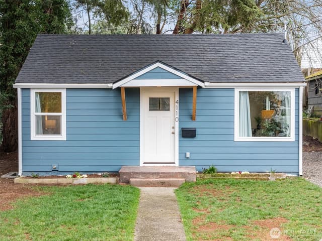 Property photo for 4110 W J Street, Bremerton photo 4